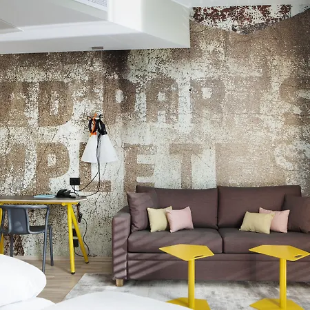 Comfort Airport 3* Μπέργκεν