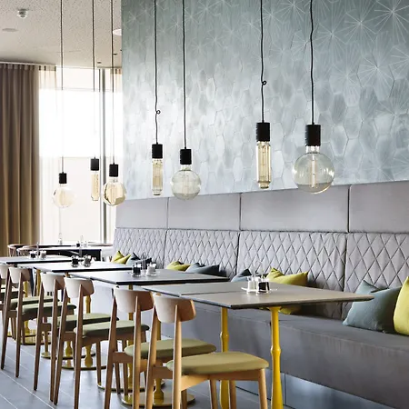 Hotel Comfort Airport 3*