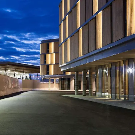 Hotel Comfort Hotel Bergen Airport