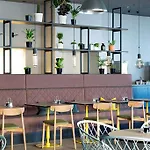Comfort Airport 3* Μπέργκεν
