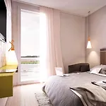 Ξενοδοχείο Comfort Airport 3*